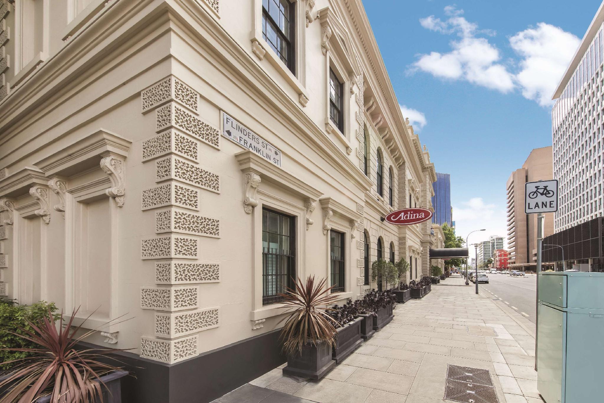 Ngoại cảnh khách sạn