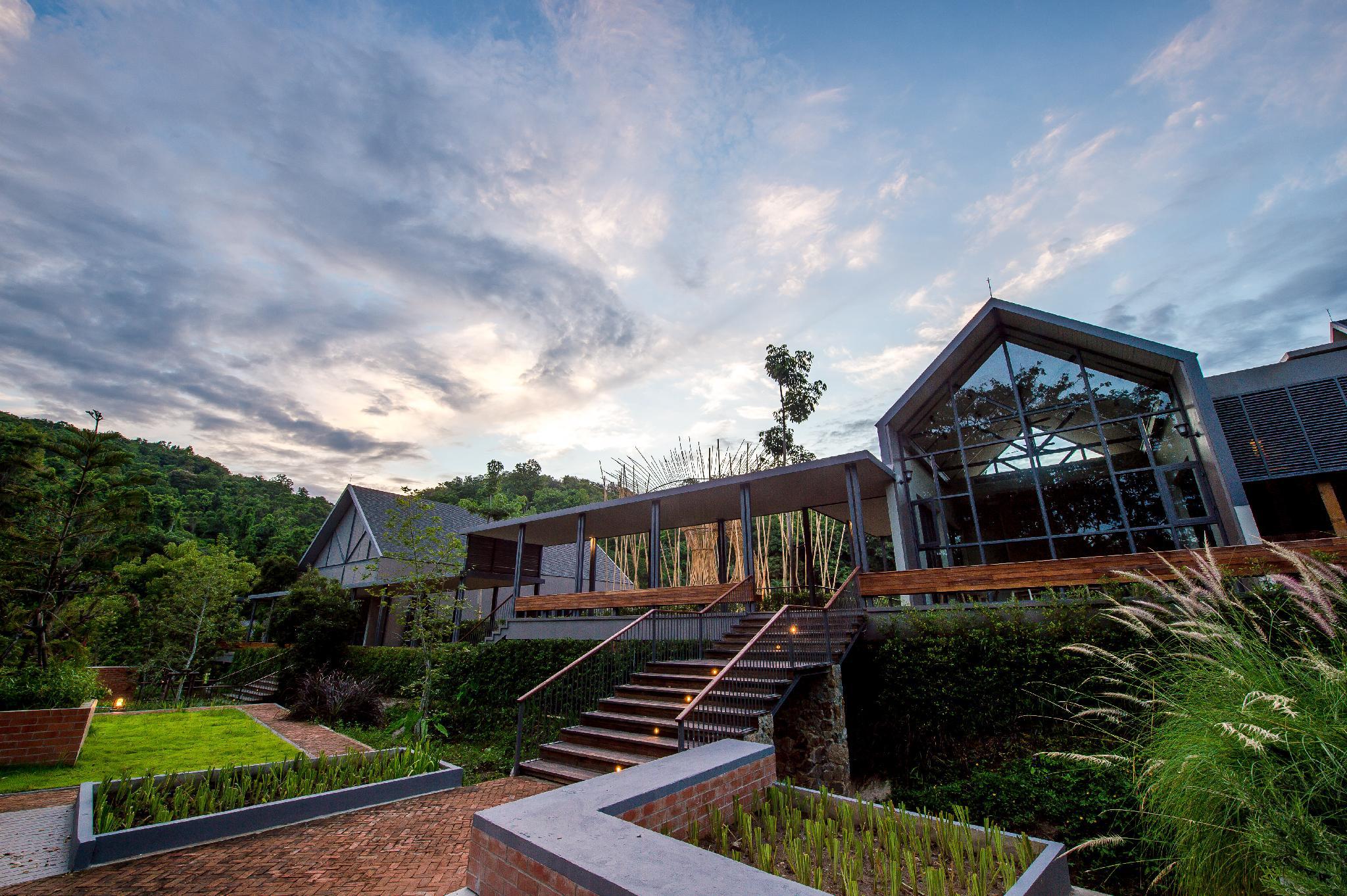 Ngoại cảnh khách sạn