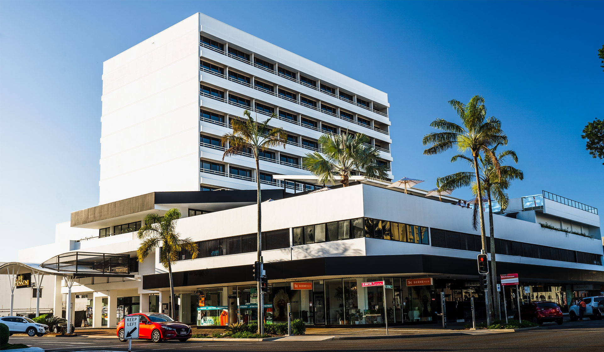 Ngoại cảnh khách sạn