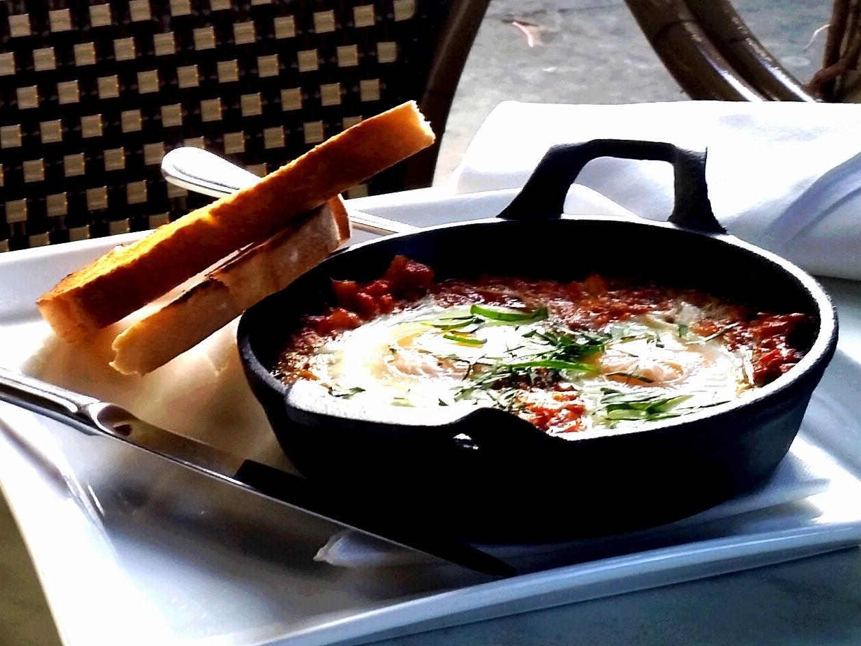 Đồ ăn và thức uống