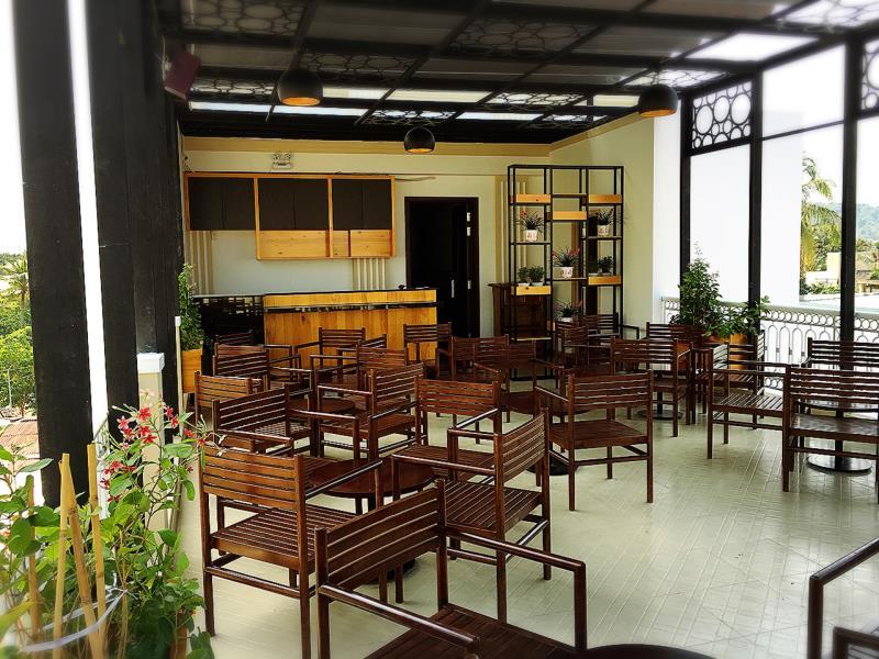 Đồ ăn và thức uống