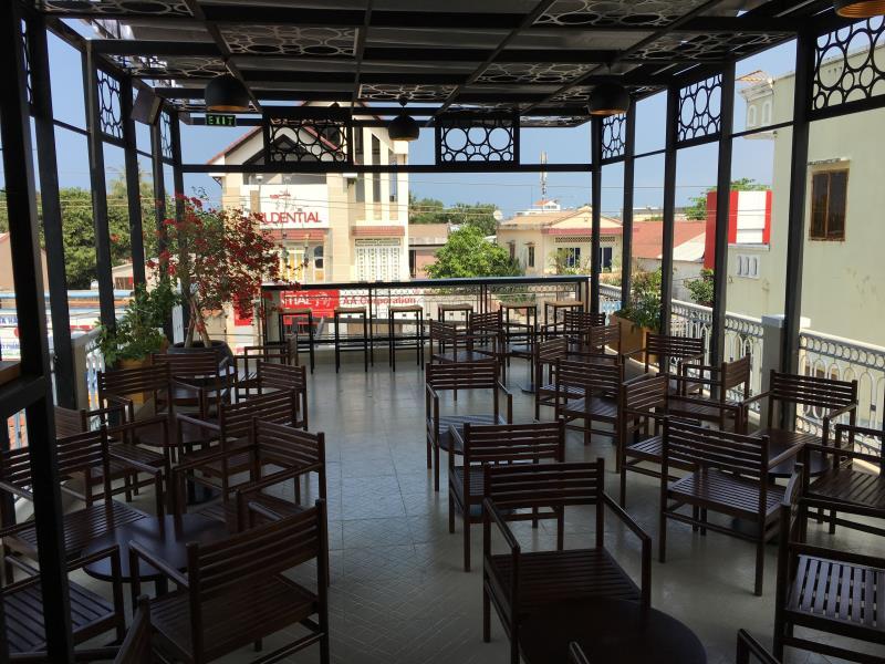 Đồ ăn và thức uống