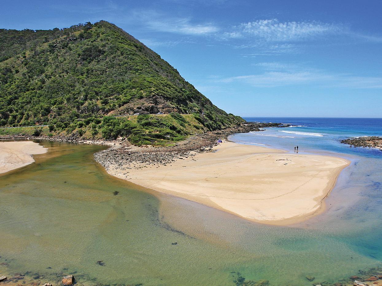 Khu vực xung quanh