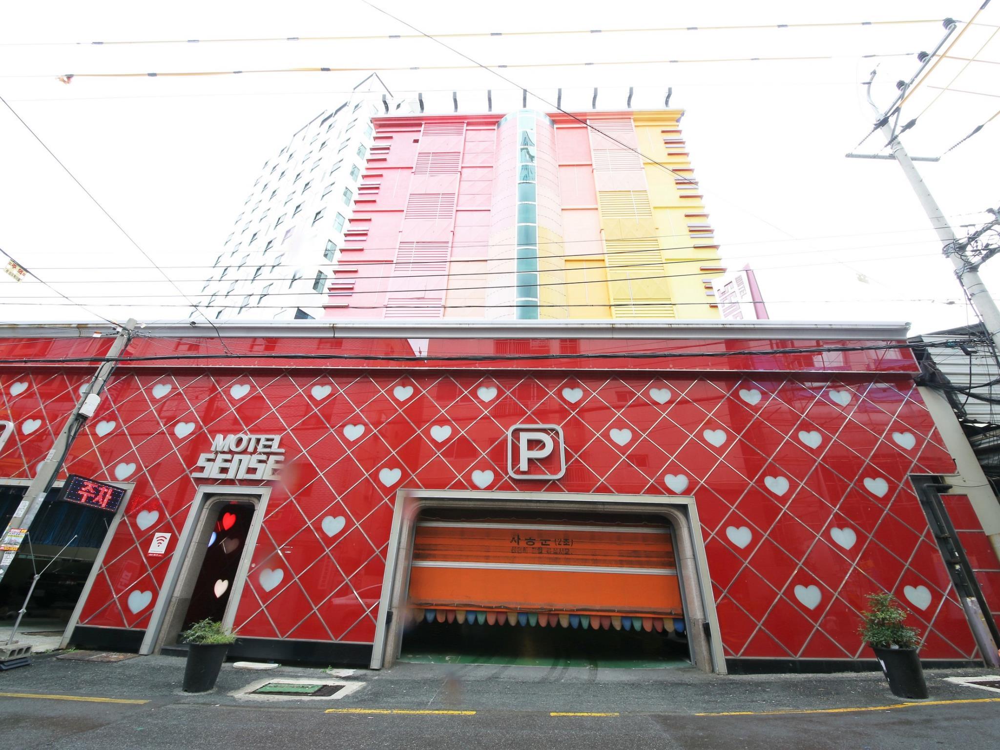 Ngoại cảnh khách sạn