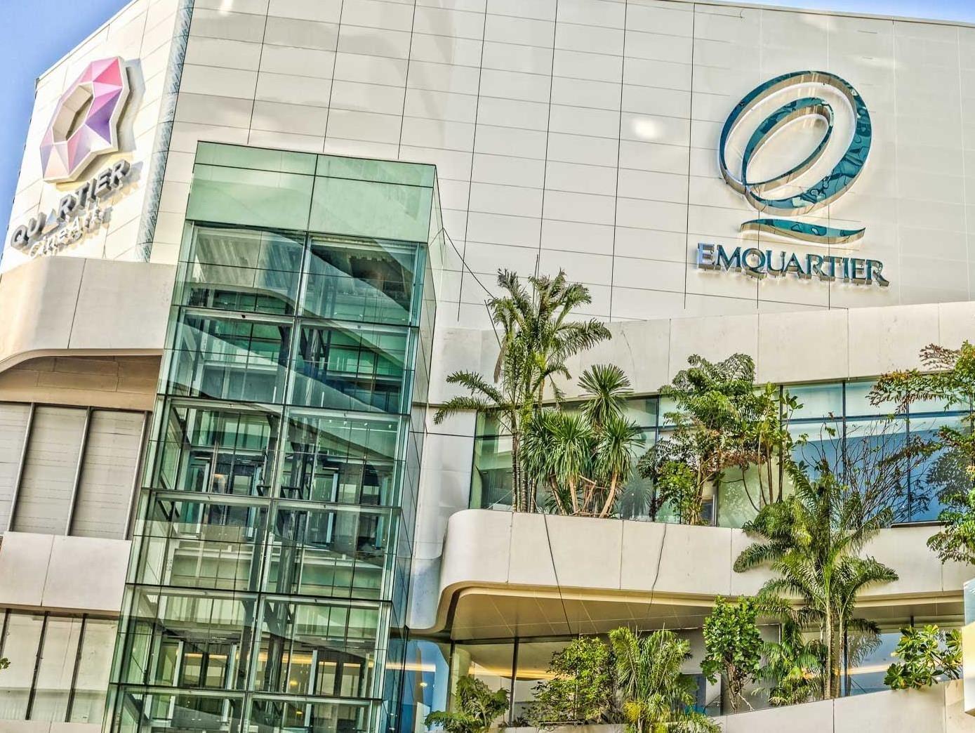 Nơi tham quan gần đây