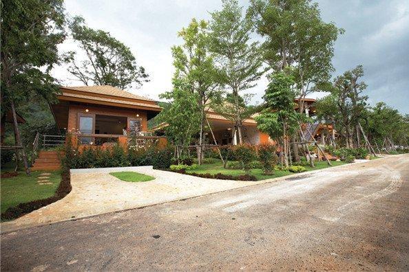 Ngoại cảnh khách sạn