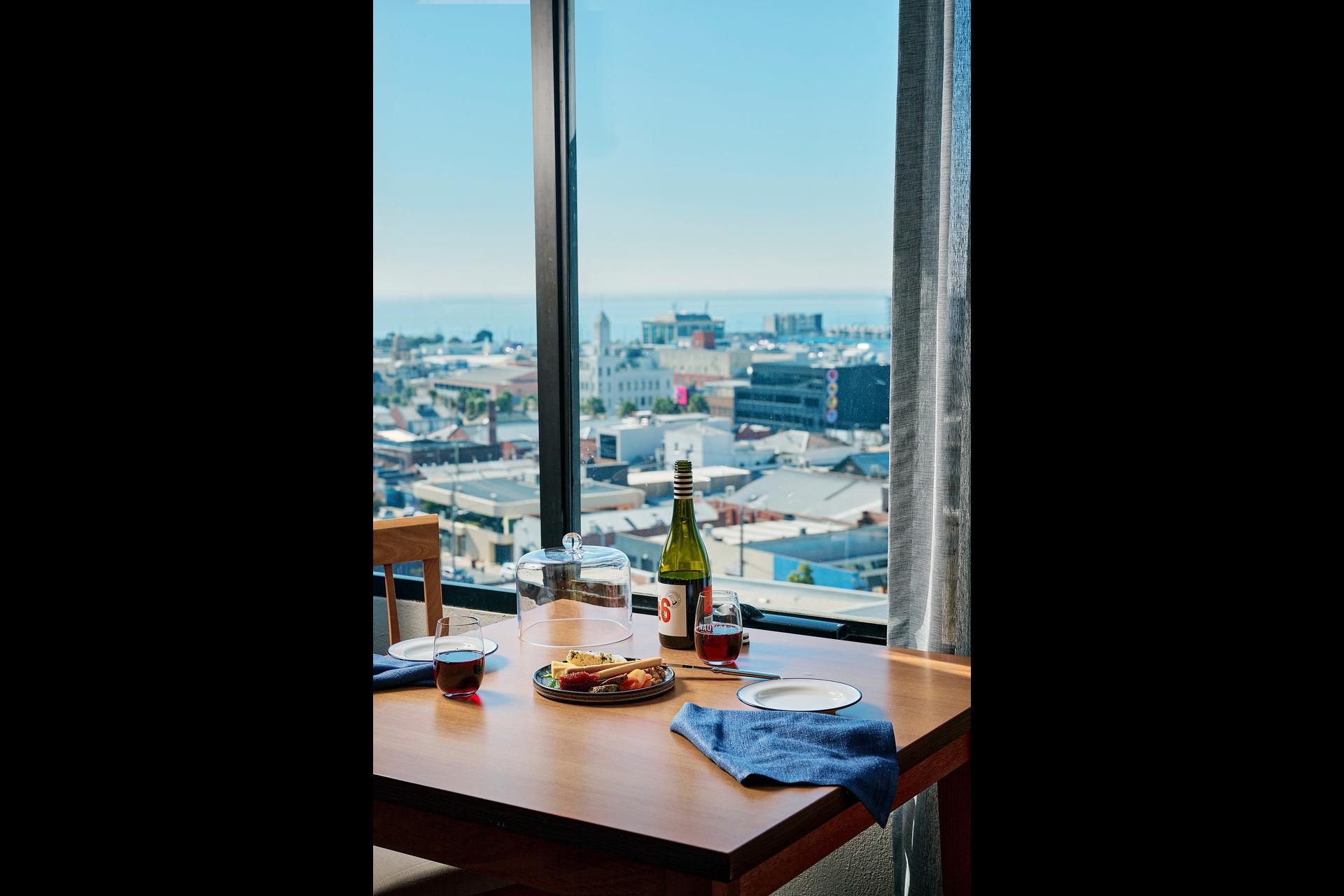 Đồ ăn và thức uống