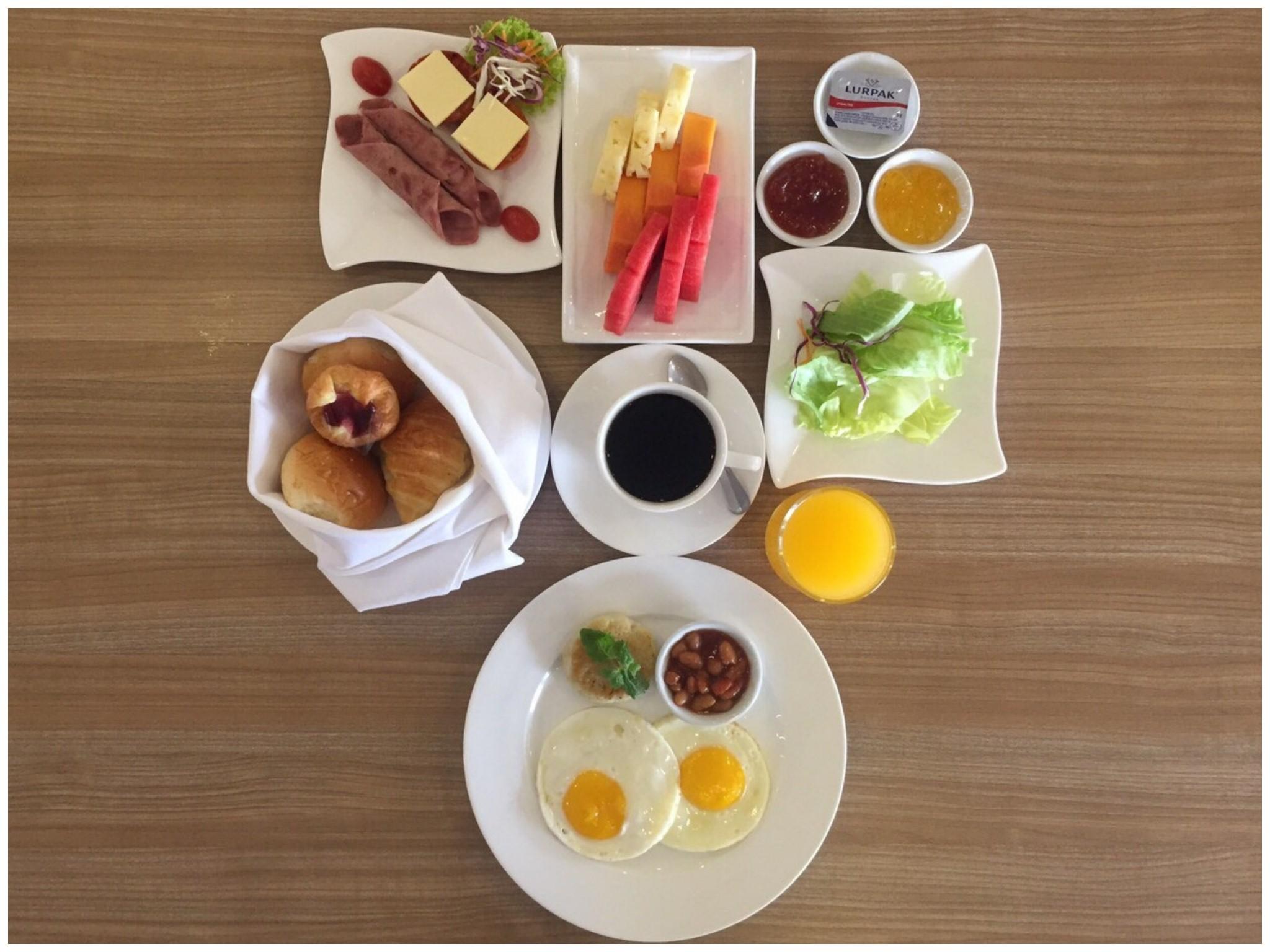 Đồ ăn và thức uống