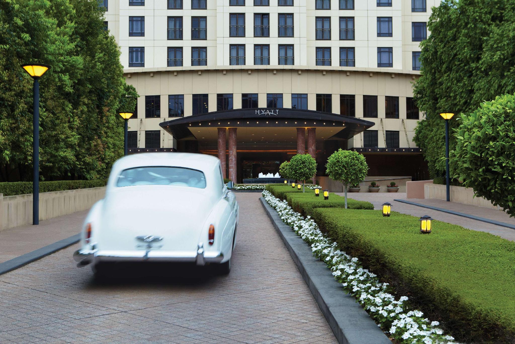 Ngoại cảnh khách sạn