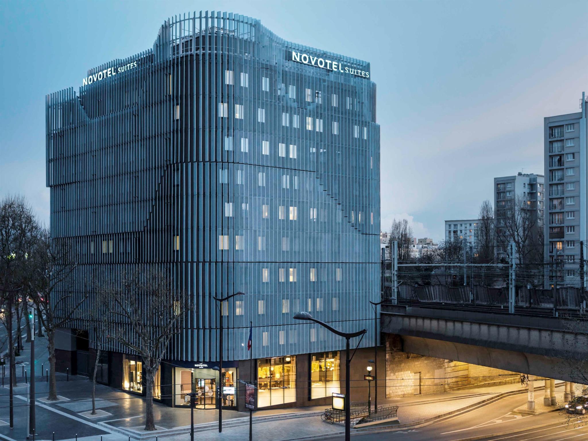 Ngoại cảnh khách sạn