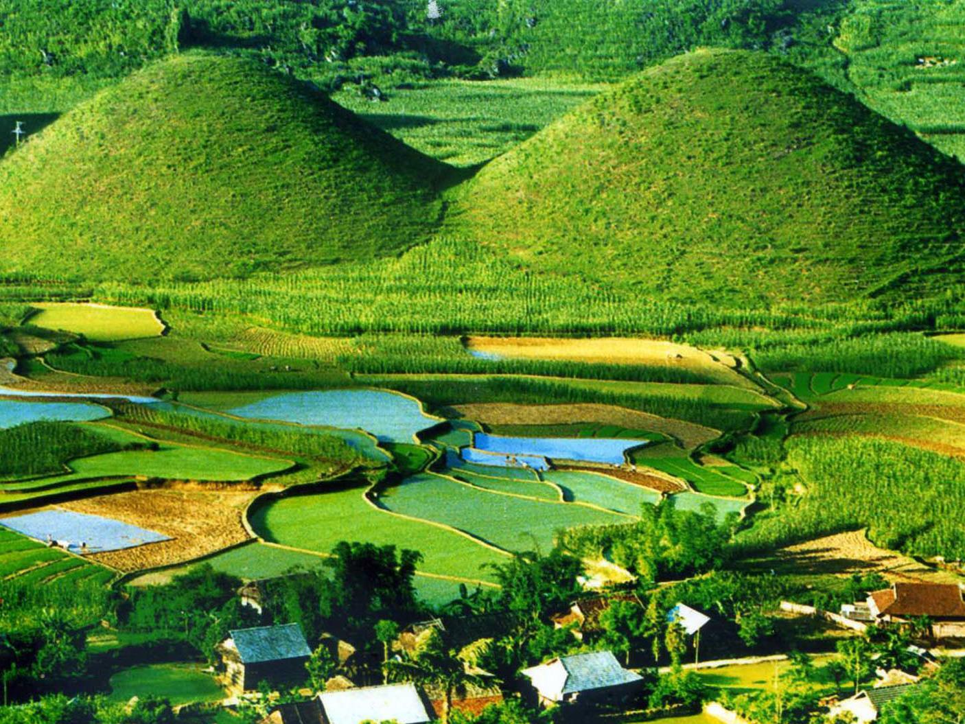 Ngoại cảnh khách sạn