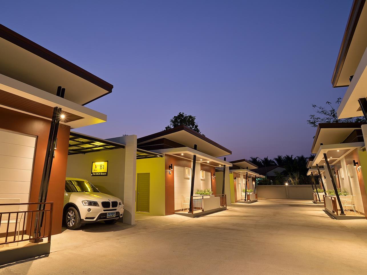 Ngoại cảnh khách sạn