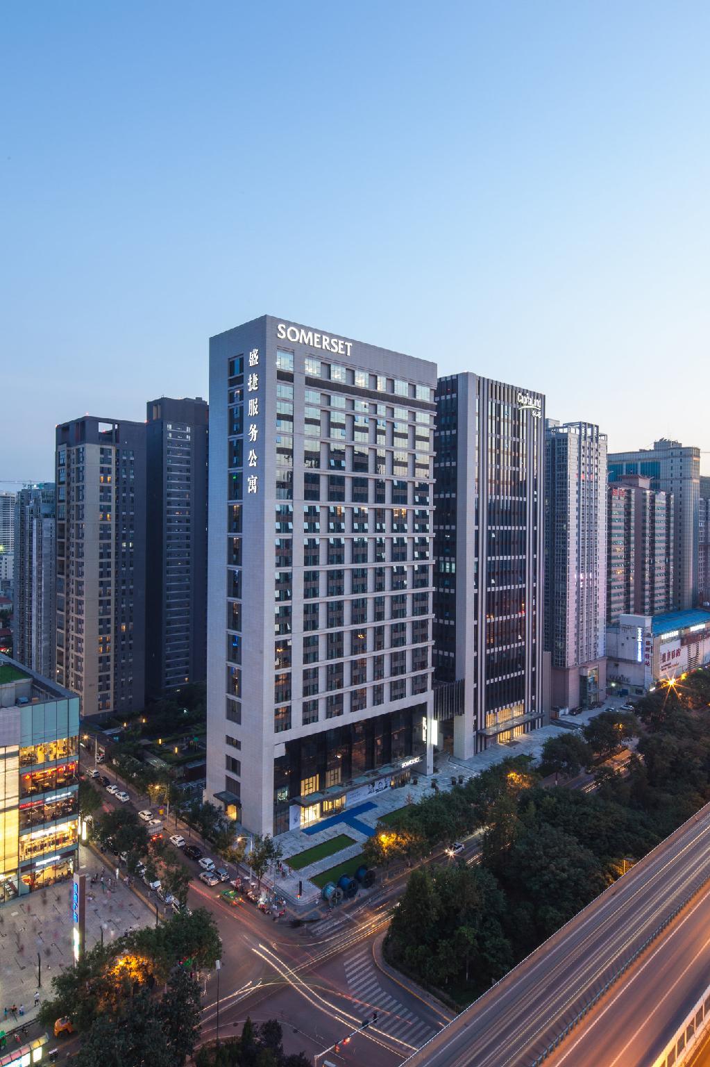 Ngoại cảnh khách sạn