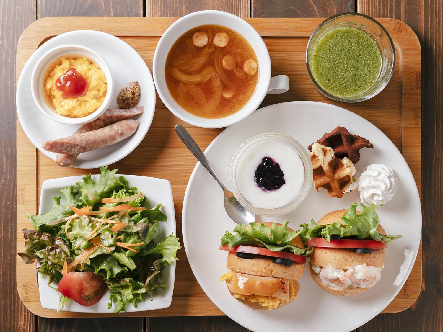 Đồ ăn và thức uống