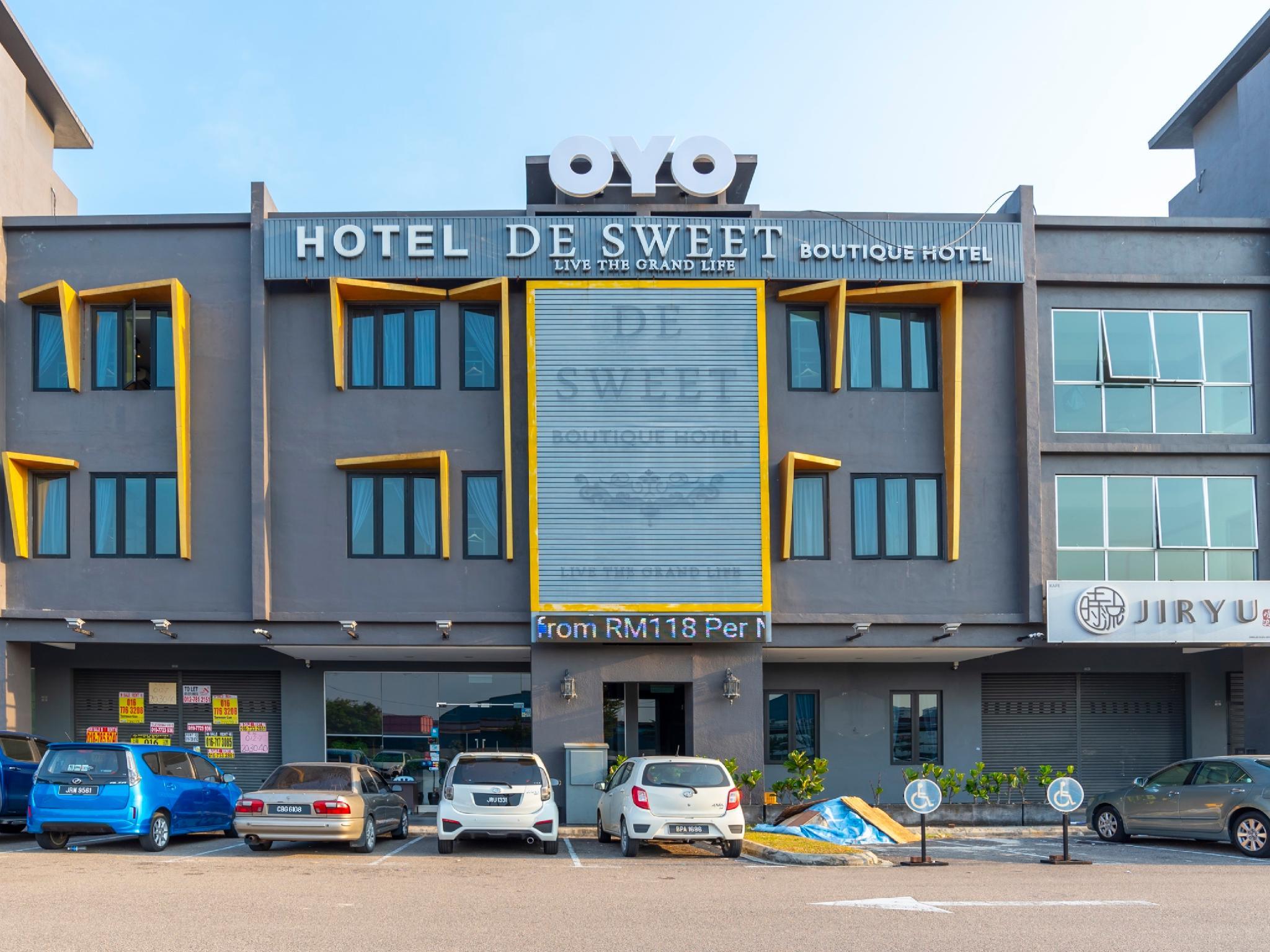 Ngoại cảnh khách sạn