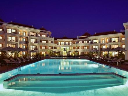 Ngoại cảnh khách sạn