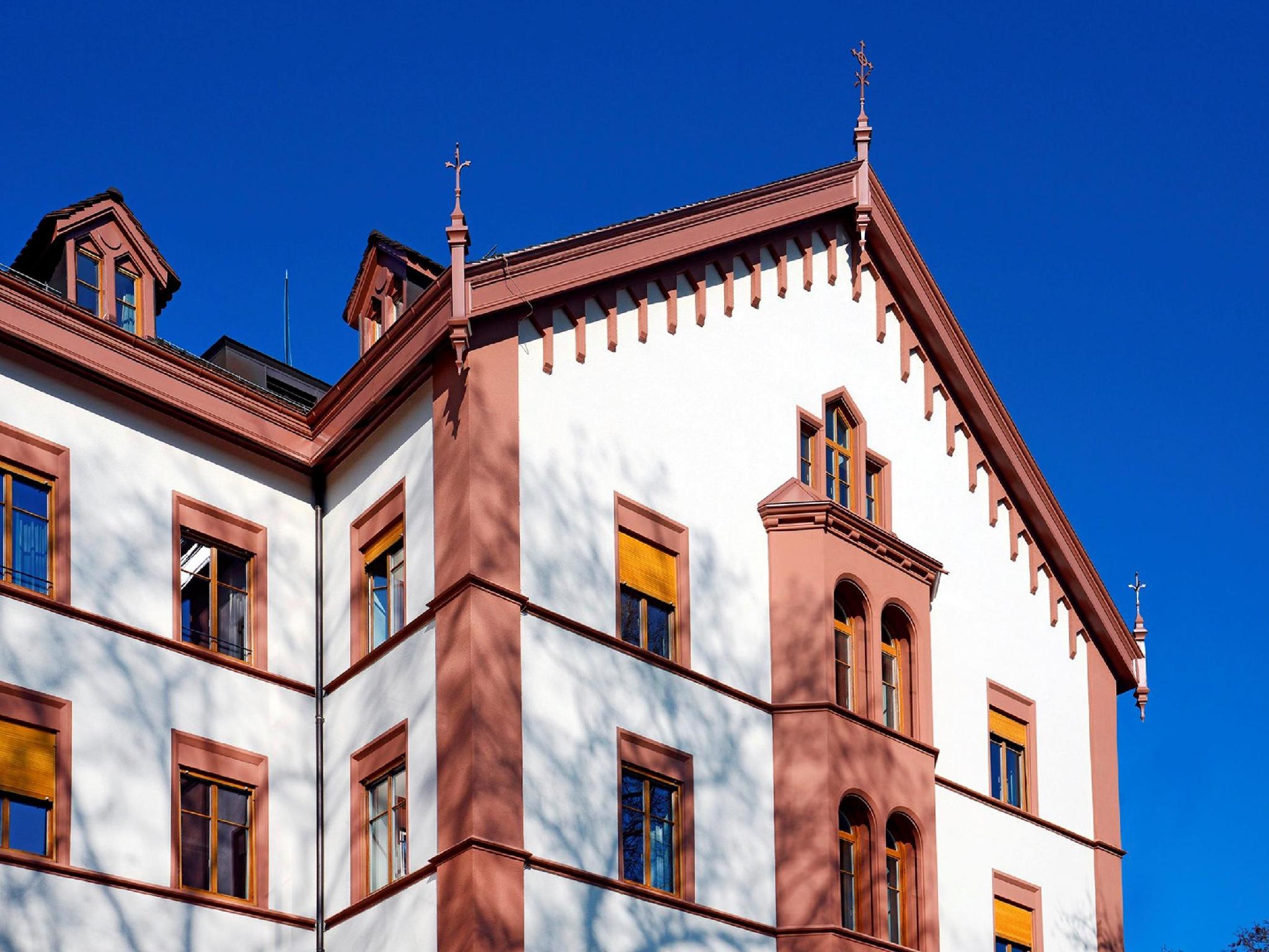 Ngoại cảnh khách sạn