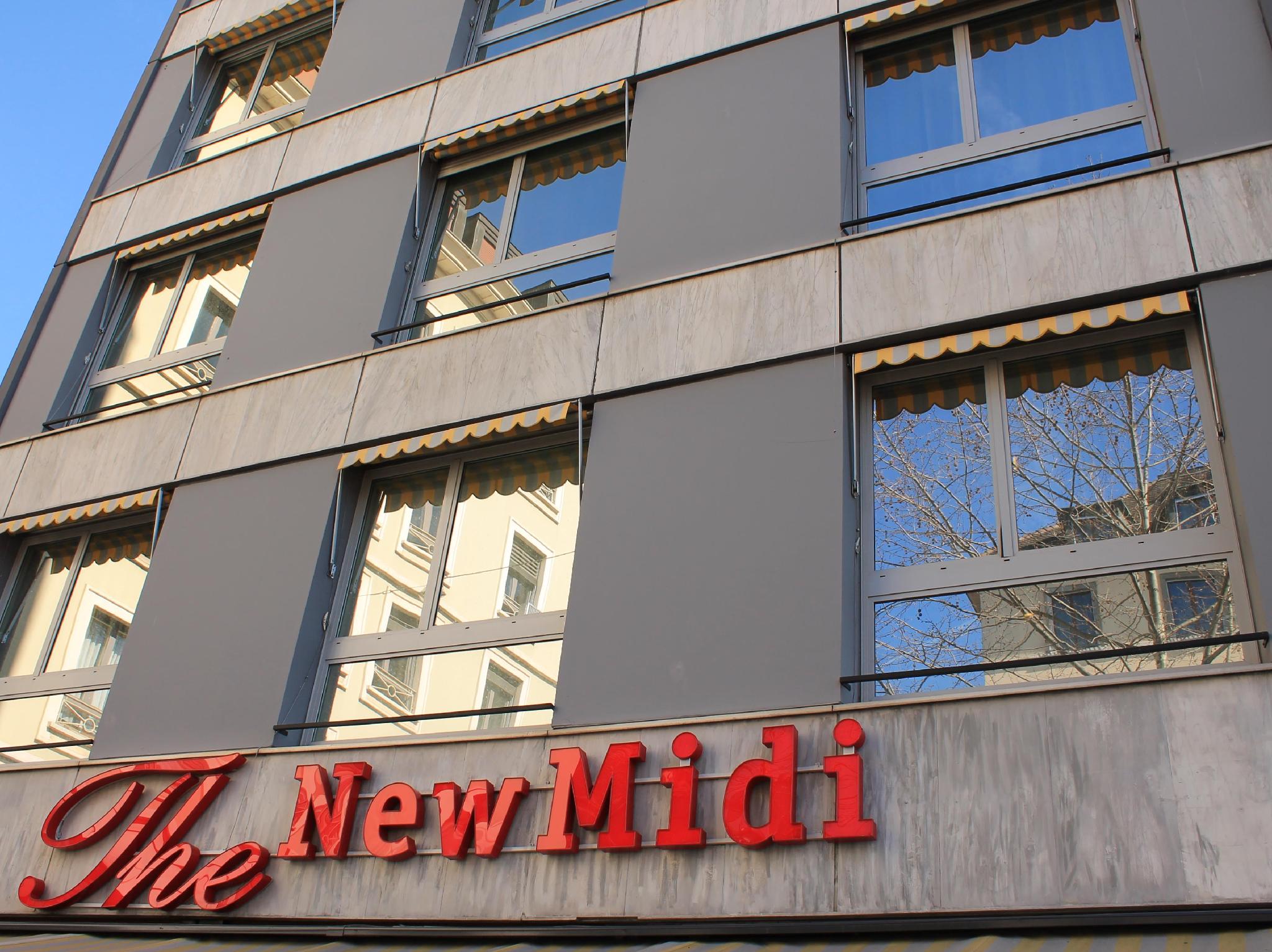 Ngoại cảnh khách sạn