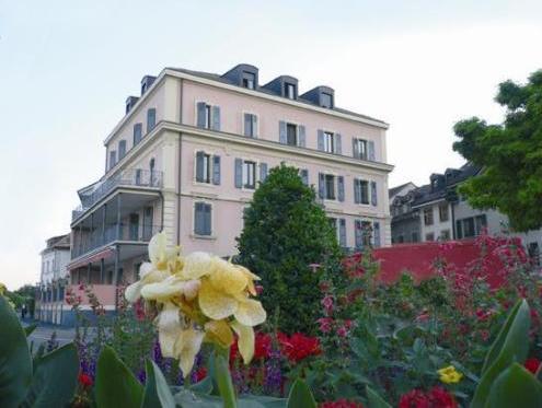 Ngoại cảnh khách sạn