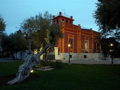 Ngoại cảnh khách sạn