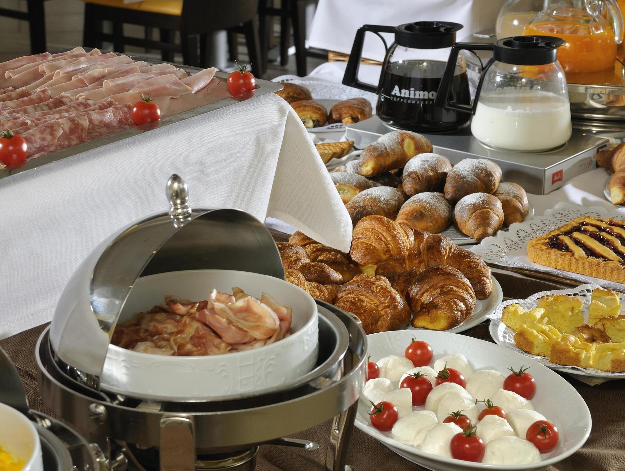 Đồ ăn và thức uống