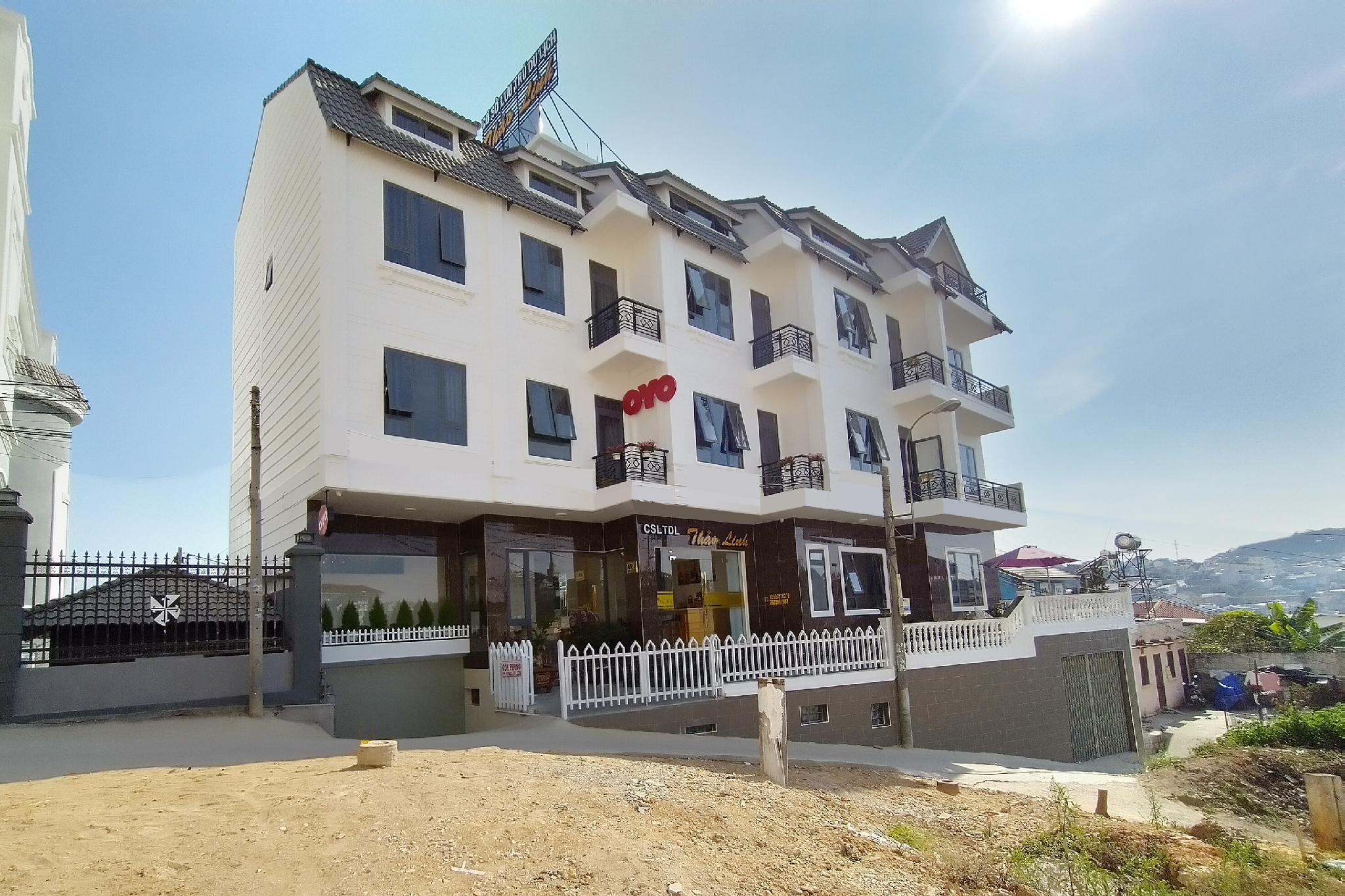 Ngoại cảnh khách sạn