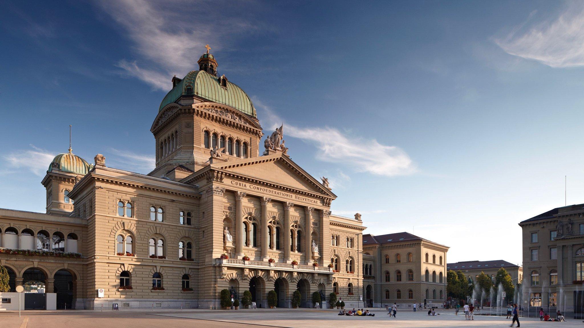 Nơi tham quan gần đây