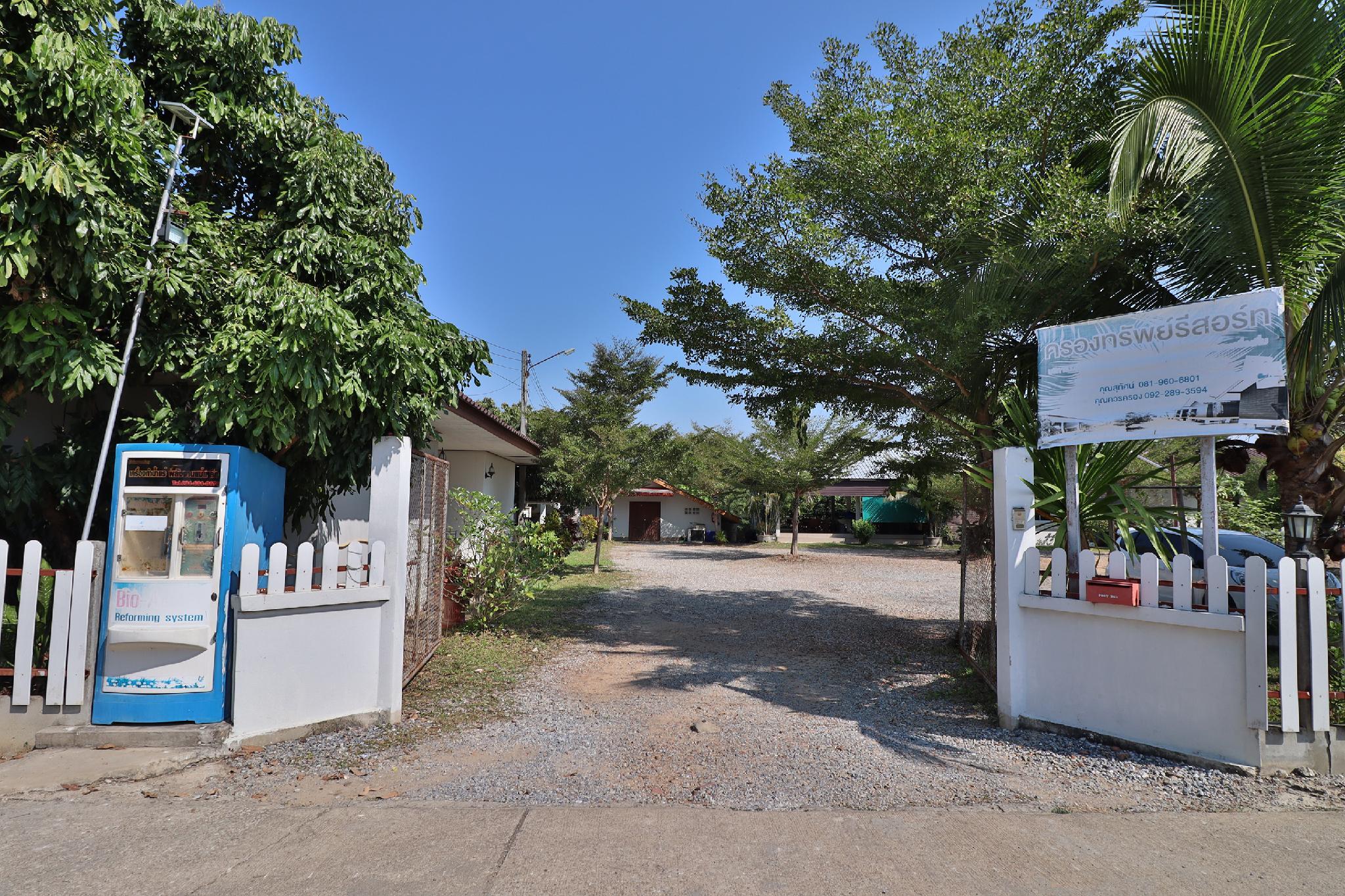 Ngoại cảnh khách sạn