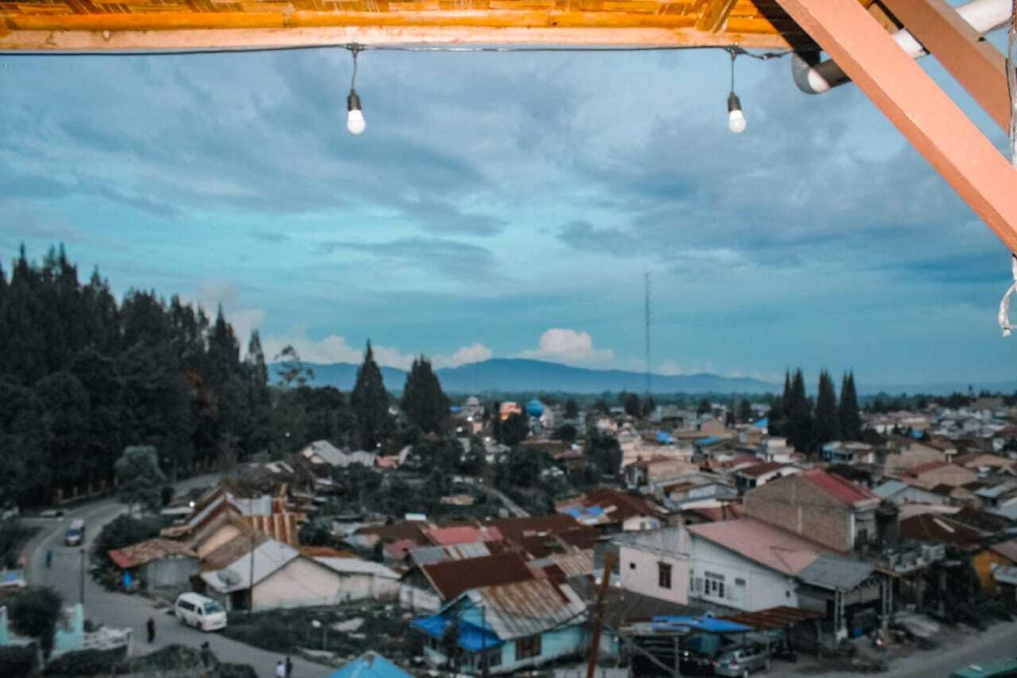 Khu vực xung quanh