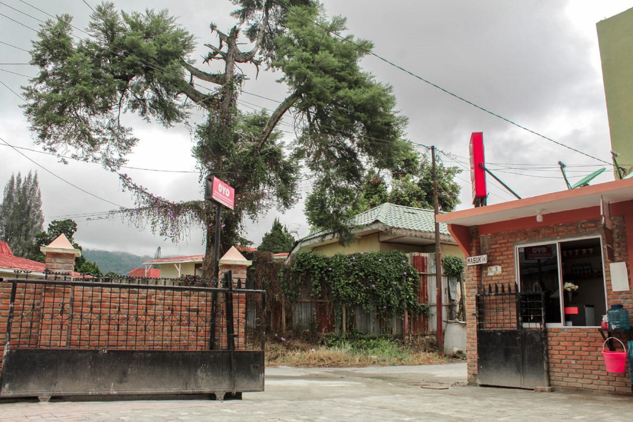 Ngoại cảnh khách sạn