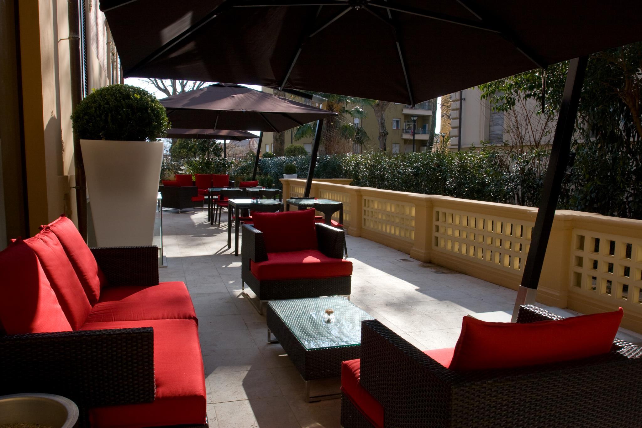 Ngoại cảnh khách sạn