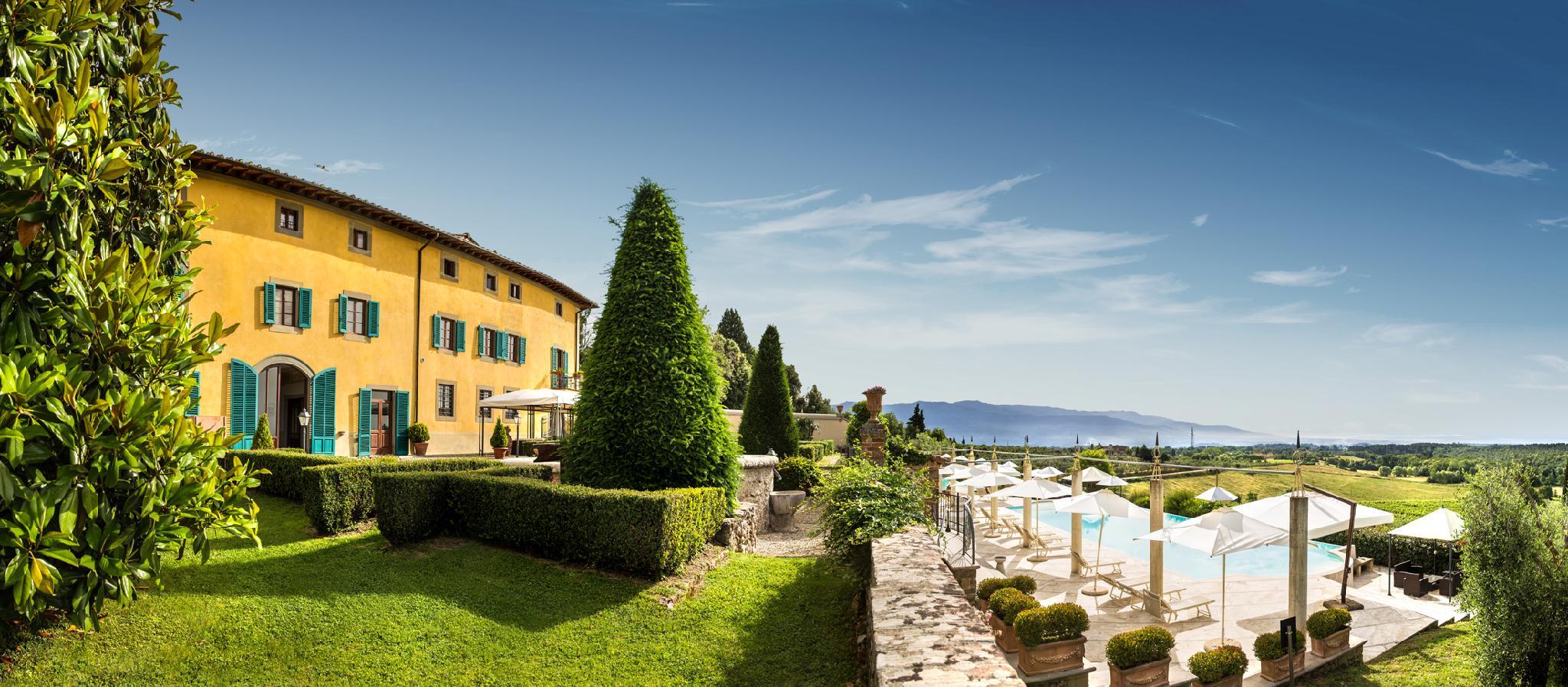 Ngoại cảnh khách sạn