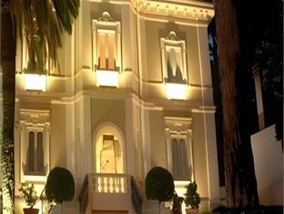 Ngoại cảnh khách sạn