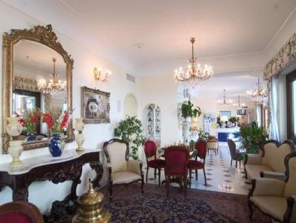 Nội thất khách sạn