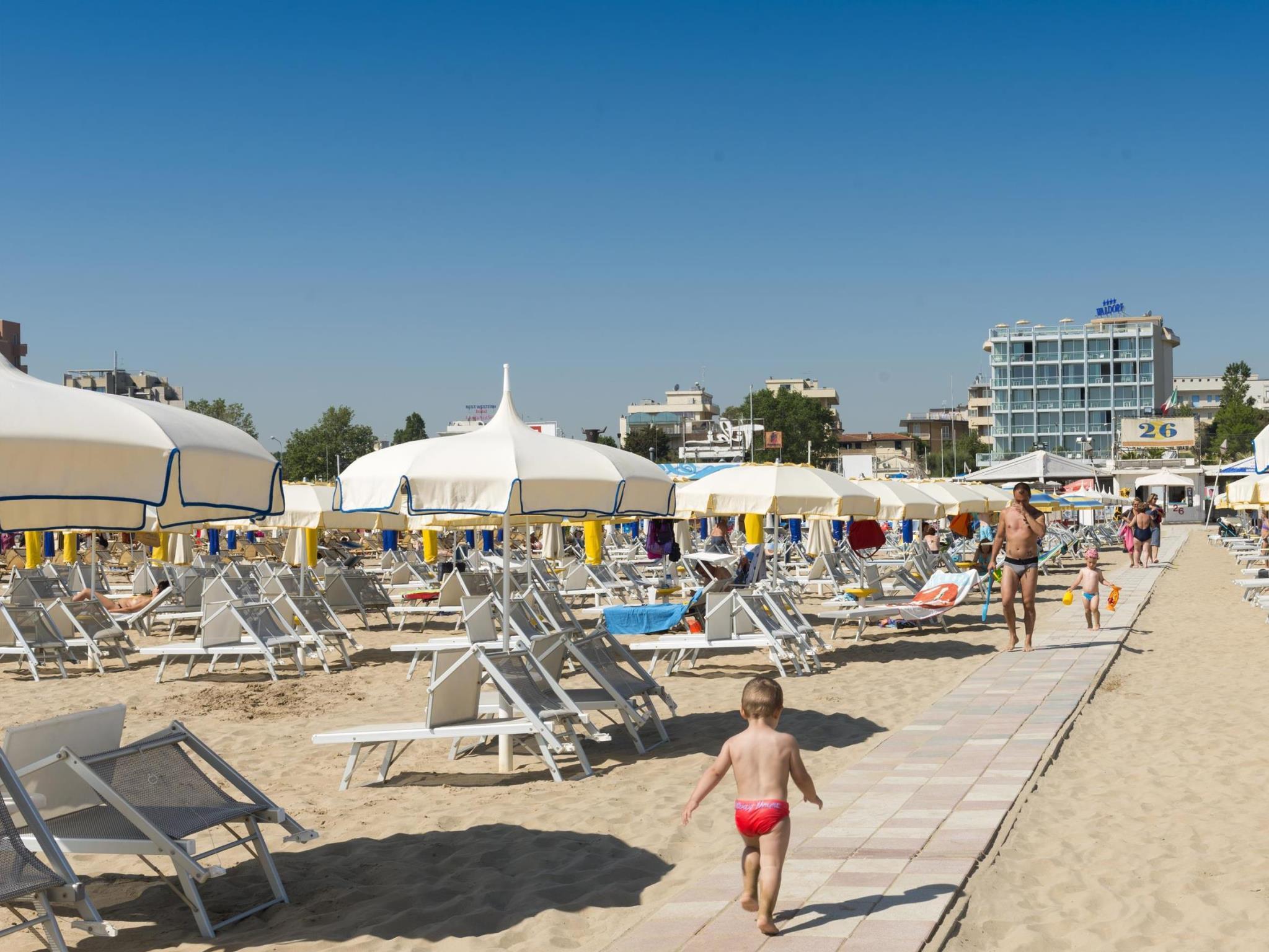 Khu vực xung quanh