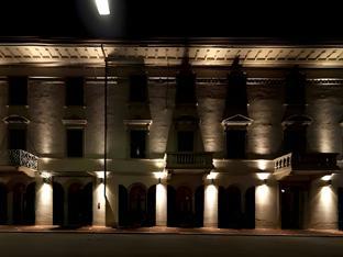 Ngoại cảnh khách sạn