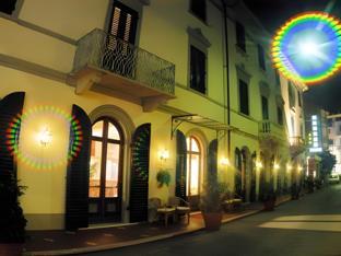 Ngoại cảnh khách sạn