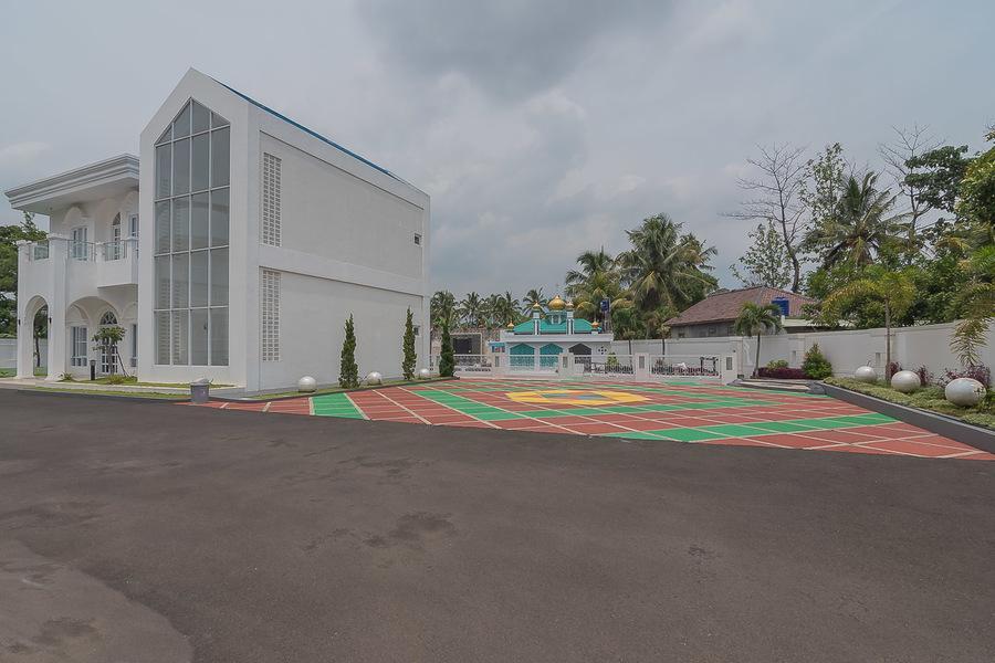 Ngoại cảnh khách sạn