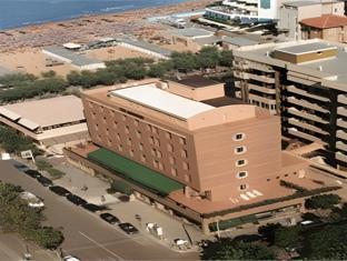 Ngoại cảnh khách sạn