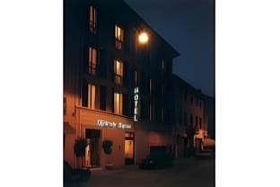 Ngoại cảnh khách sạn