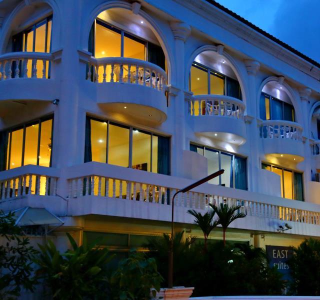 Ngoại cảnh khách sạn