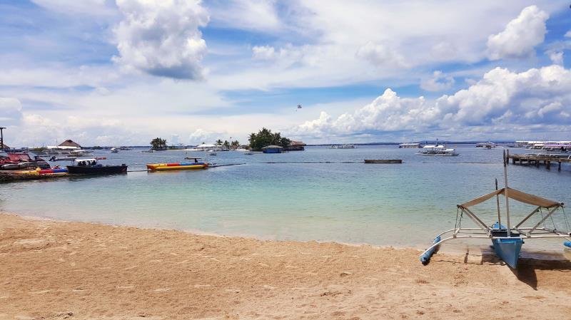 Khu vực xung quanh