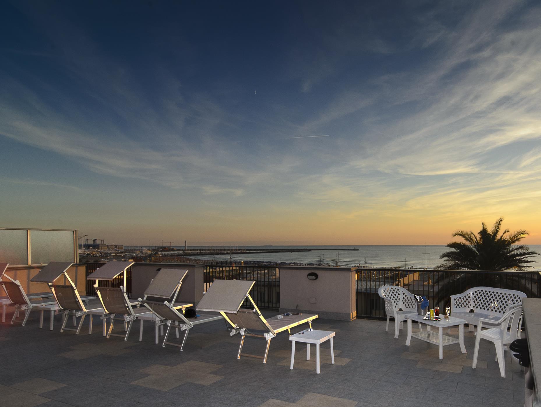 Ban công/sân hiên