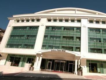 Ngoại cảnh khách sạn