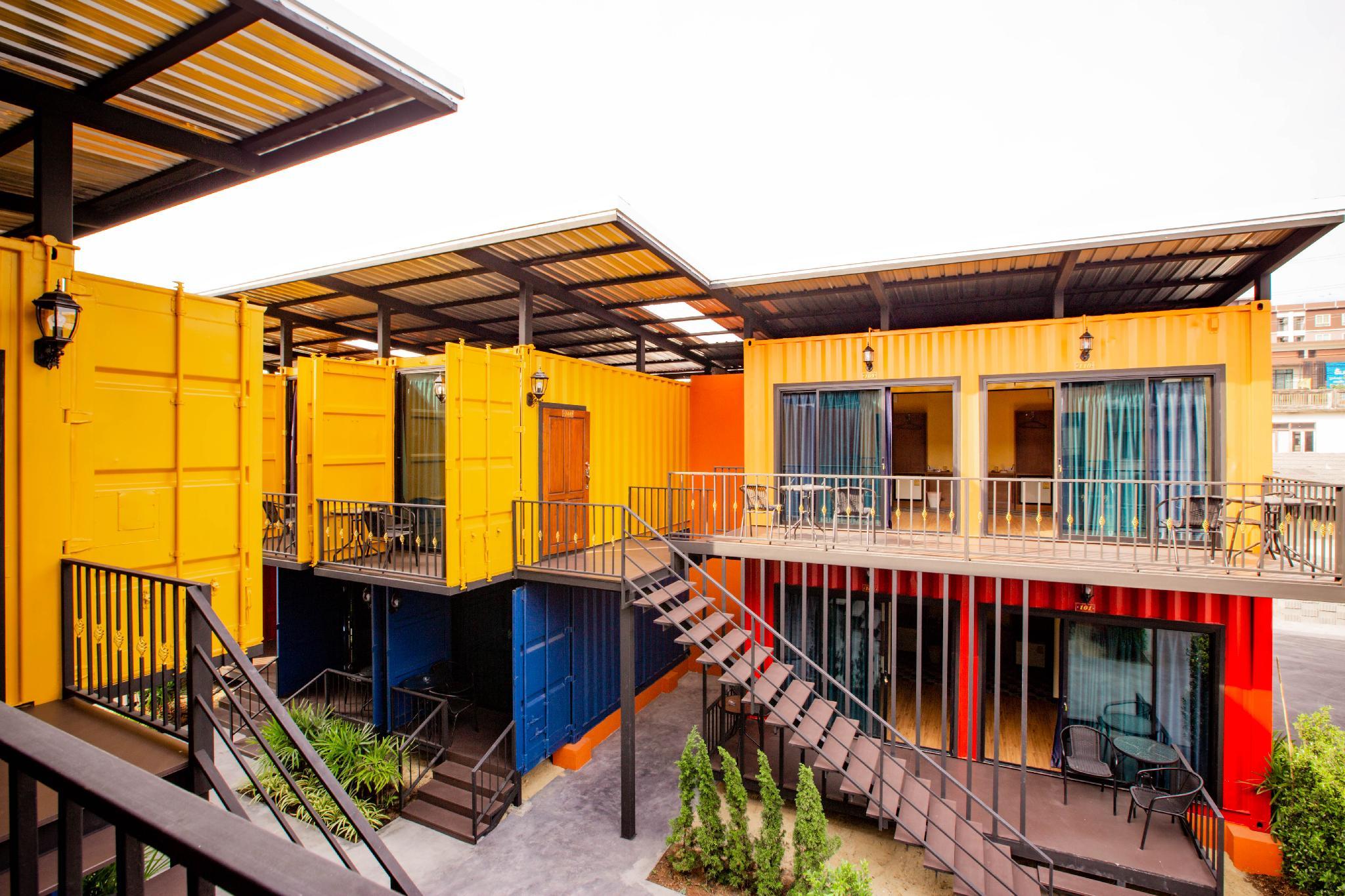 Ngoại cảnh khách sạn