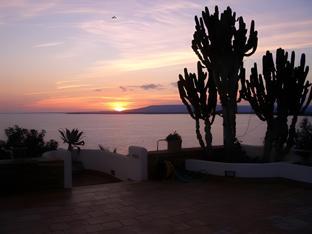 Khu vực xung quanh