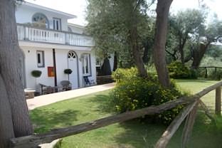 Ngoại cảnh khách sạn