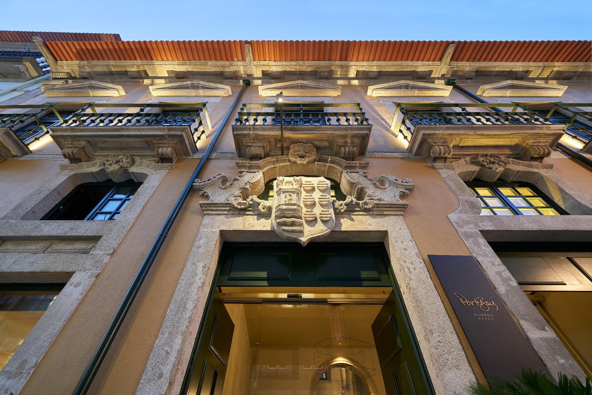 Ngoại cảnh khách sạn