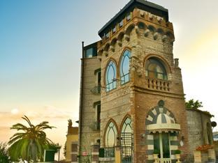 Ngoại cảnh khách sạn