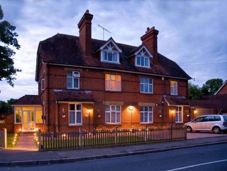 Ngoại cảnh khách sạn